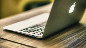 Read more about the article How To Connect MacBook To Monitor?