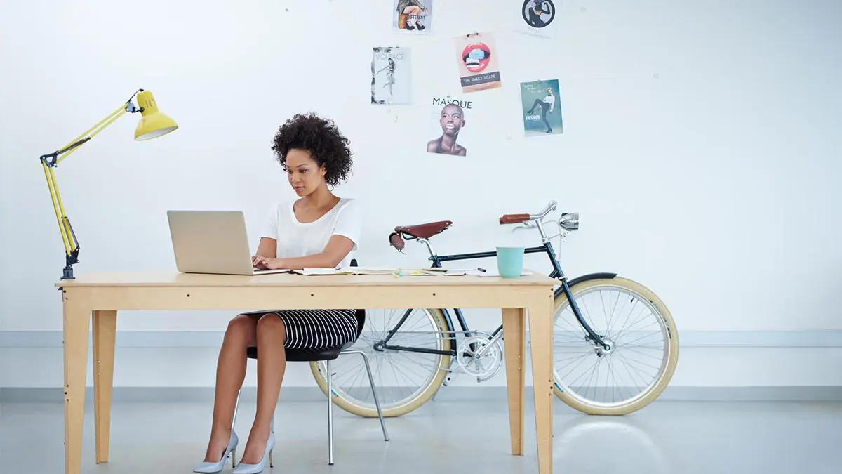 You are currently viewing Modern Email Signature Designs By Established Brands