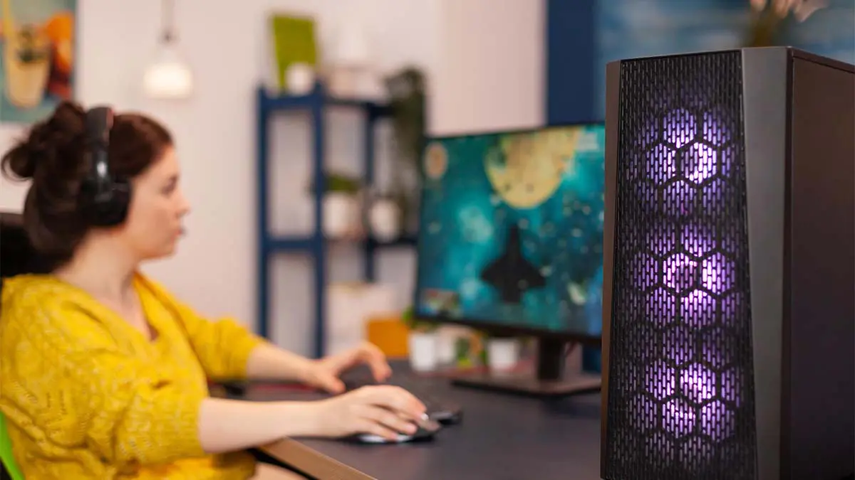 You are currently viewing How Many AMPS Does A Gaming PC Use?