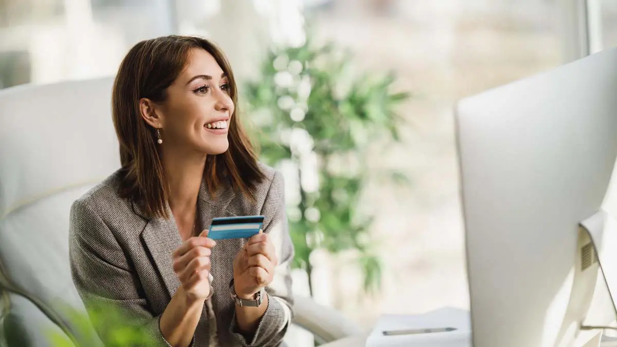 You are currently viewing 10 Best Proven Strategies For E-Commerce Websites