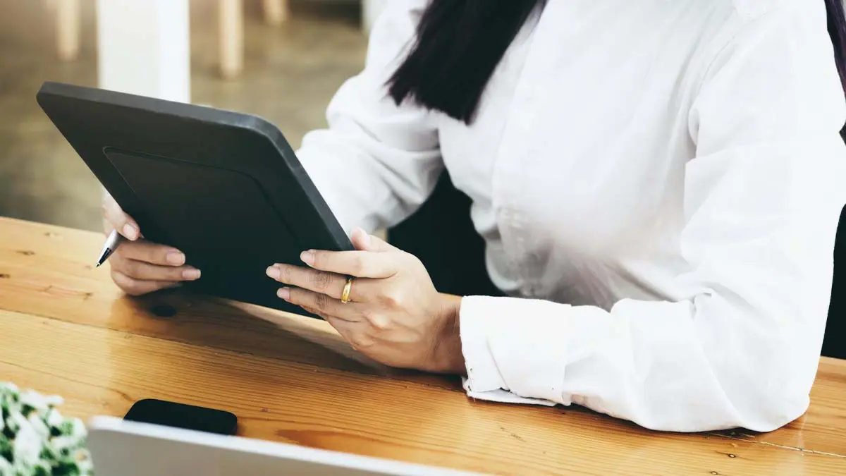 You are currently viewing How To Stop The IPad From Overheating?