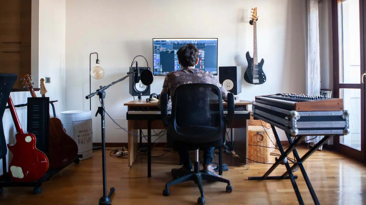 You are currently viewing Best Music Recording Software For Chromebook In 2024
