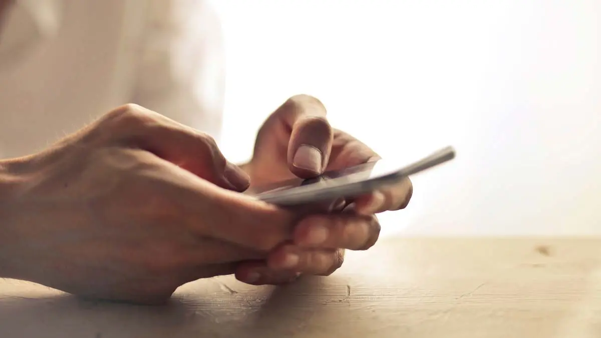 Read more about the article How To See If Someone Is Active On Their Phone?
