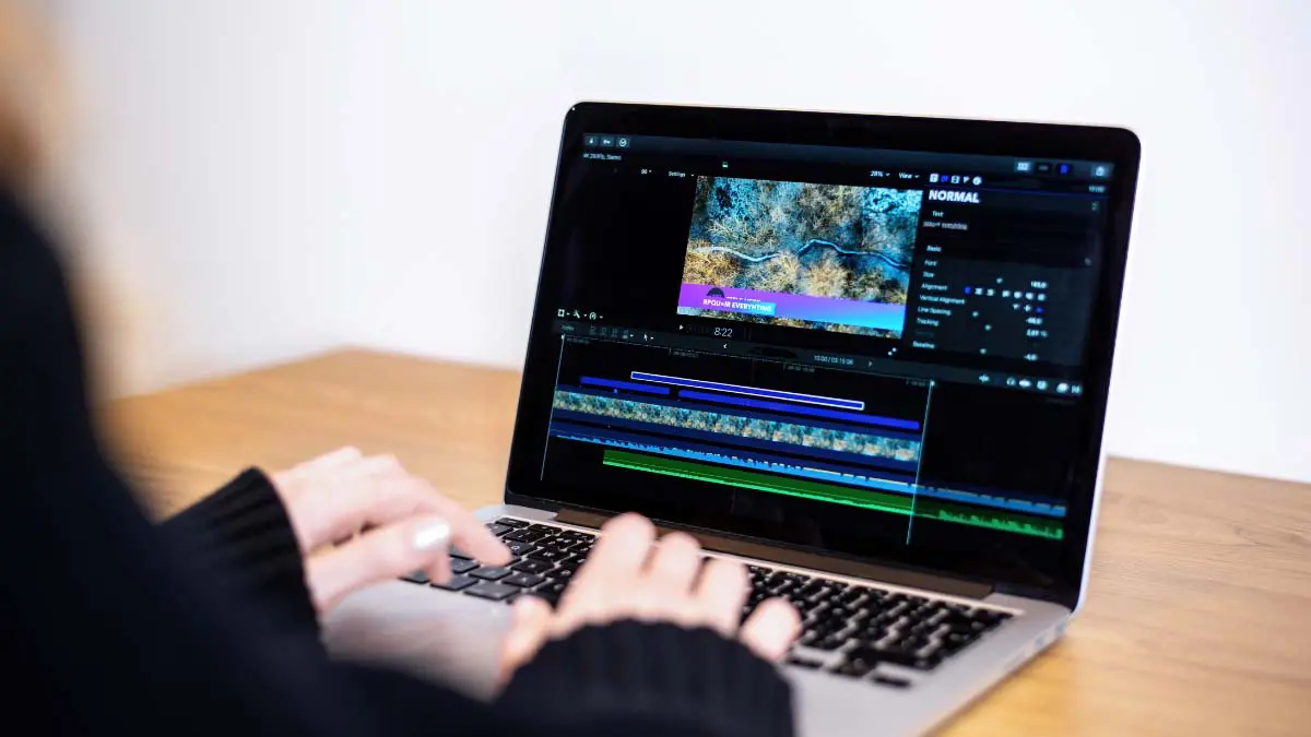 Read more about the article Best Software For Lyric Videos In 2023