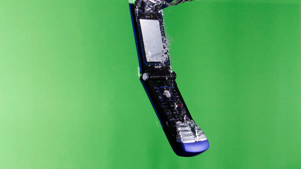 You are currently viewing How To Unfreeze a Jitterbug Flip Phone?