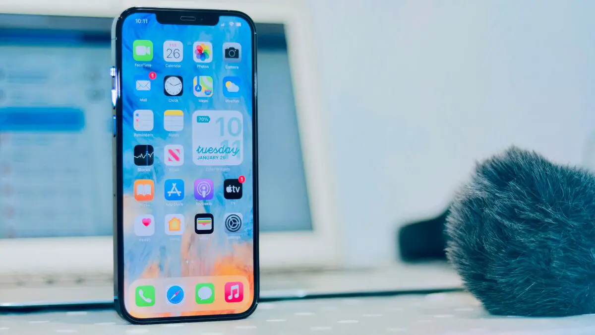 You are currently viewing How To Turn OFF Silent Mode On iPhone?