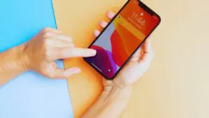 Read more about the article How to Unlock iPhone 14 Pro Max From Carrier?