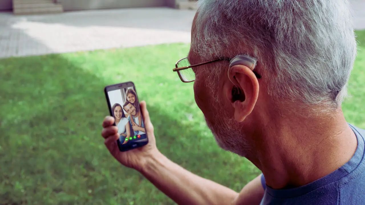 You are currently viewing How to Pair Philips Hearing Aids with an iPhone?